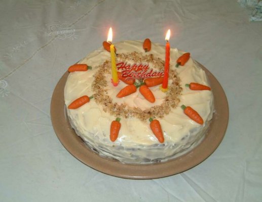 Jt Birthday Cake 2006 Reduced.jpg