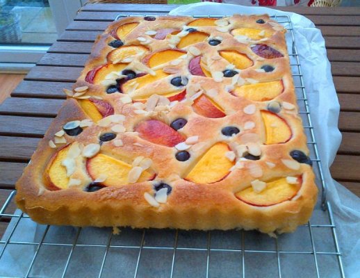 Peach Blueberry cake.jpg