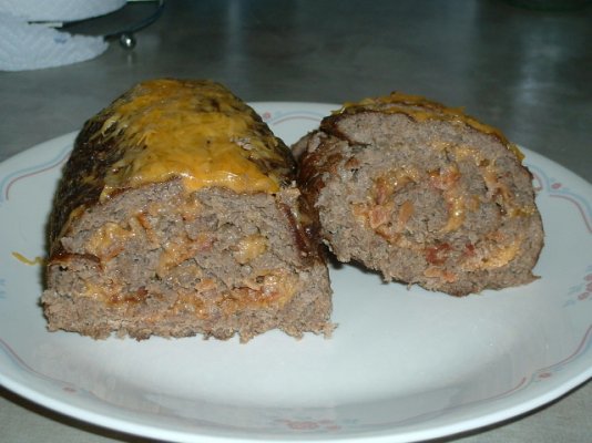 bacon cheeseburger meatloaf.JPG