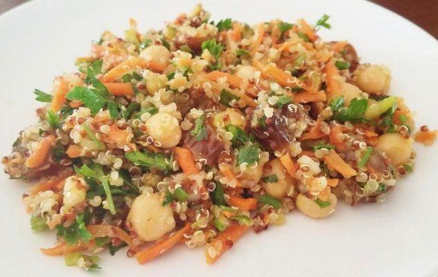 quinoa, garbanzo, date, and veggie salad.jpg