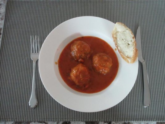 IMG_8827 Meatballs and Angel Hair with a white wine based rose sauce.jpg