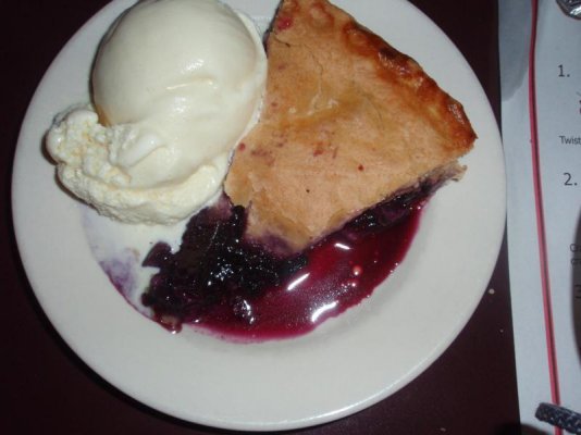 Maine Wild Blueberry Pie 1.jpg