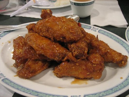 San Tung Spicy Sticky Wings.jpg