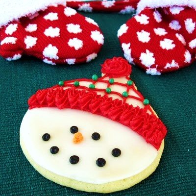 foodart-snowmancookie.jpg