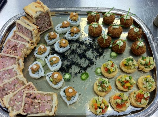 Silver Platter banquet plate with food- Duck Pate en Croute, Crab Cakes, Vegetarian Sushi, Scall.jpg
