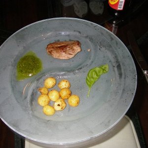 Duck's Magret with fresh pesto and potato