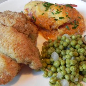 Catfish with Red Potato Au Gratin and pea's with pearl onions and mushrooms