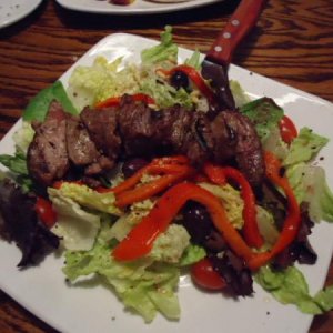 Dinner out - Murphy's in Prescott Arizona, Steak Salad, MAN!