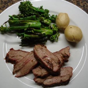 Grilled Flank Steak and Broccolini