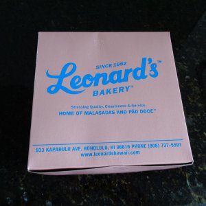 Leonard's Bakery is a Portuguese Bakery on Kapahulu Avenue in Honolulu, MMM!