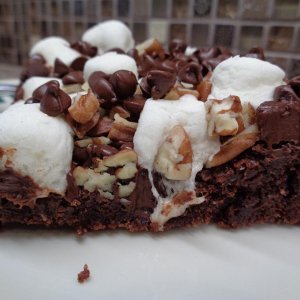Rocky Road Brownies - mini chocolate chips & marshmallows with chopped pecans on any brownie recipe would work