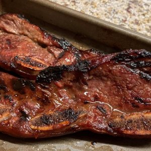 This Korean-Style Beef Short Rib.
Galbi or Kalbi.
They are marinated over night in a lovely Soy Sauce base and then grilled.