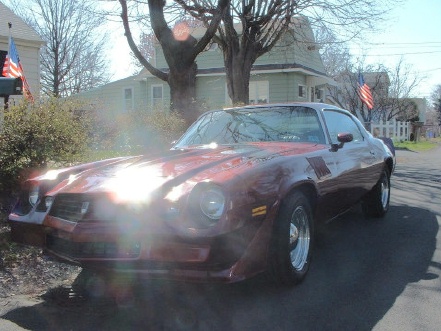 '79 camaro Z28
350 /holly 750 carb
chrome reverse wheel w/ baby moons
worked to 300 hp
3-speed automatic