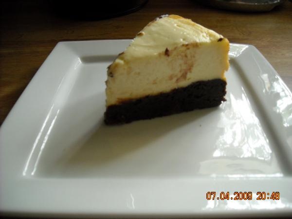 Brownie Bottom Cheesecake