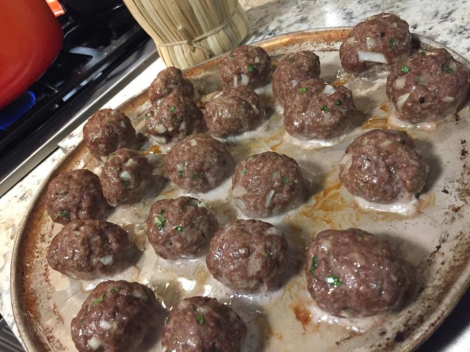 Meatballs for tomato sauce