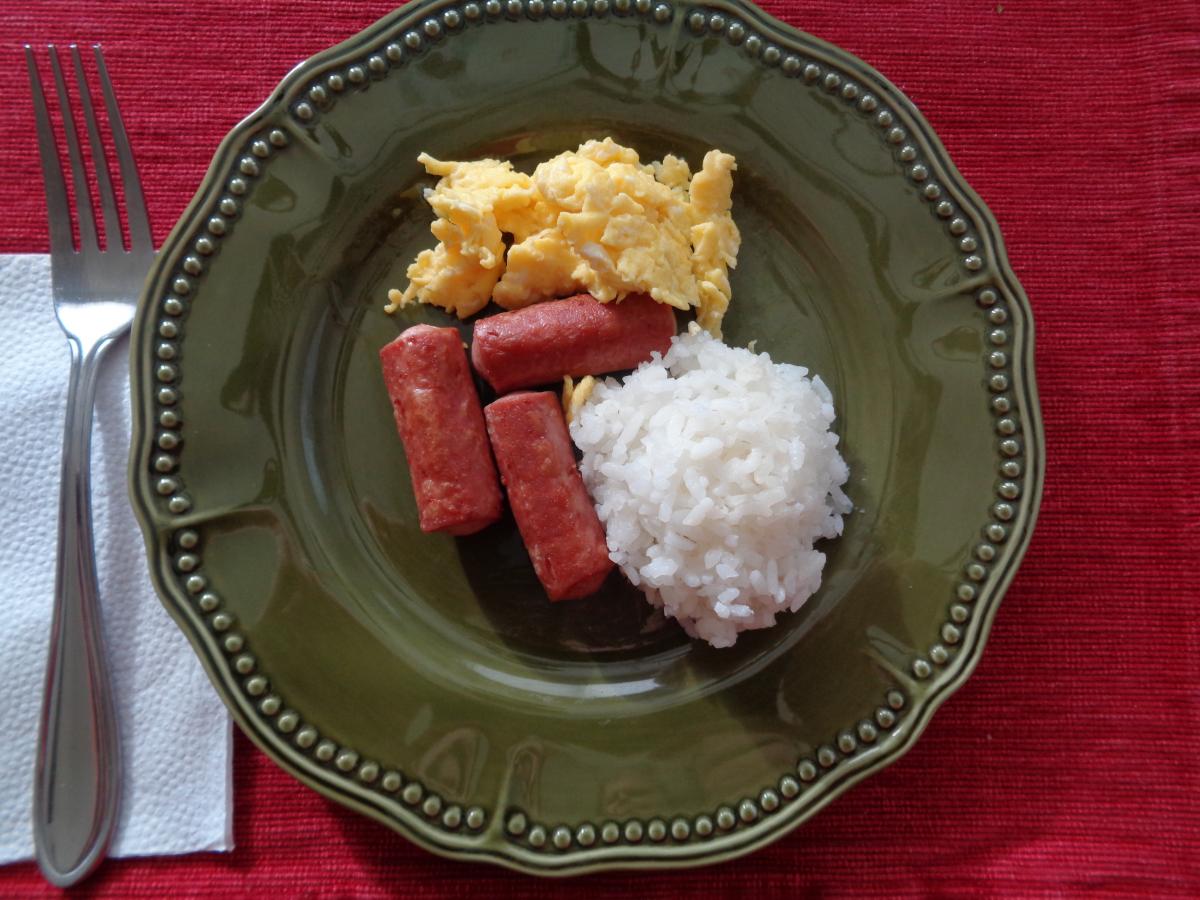 New Plates that I tried out with some Vienna Sausages, Scrambled Eggs and steamed White Rice