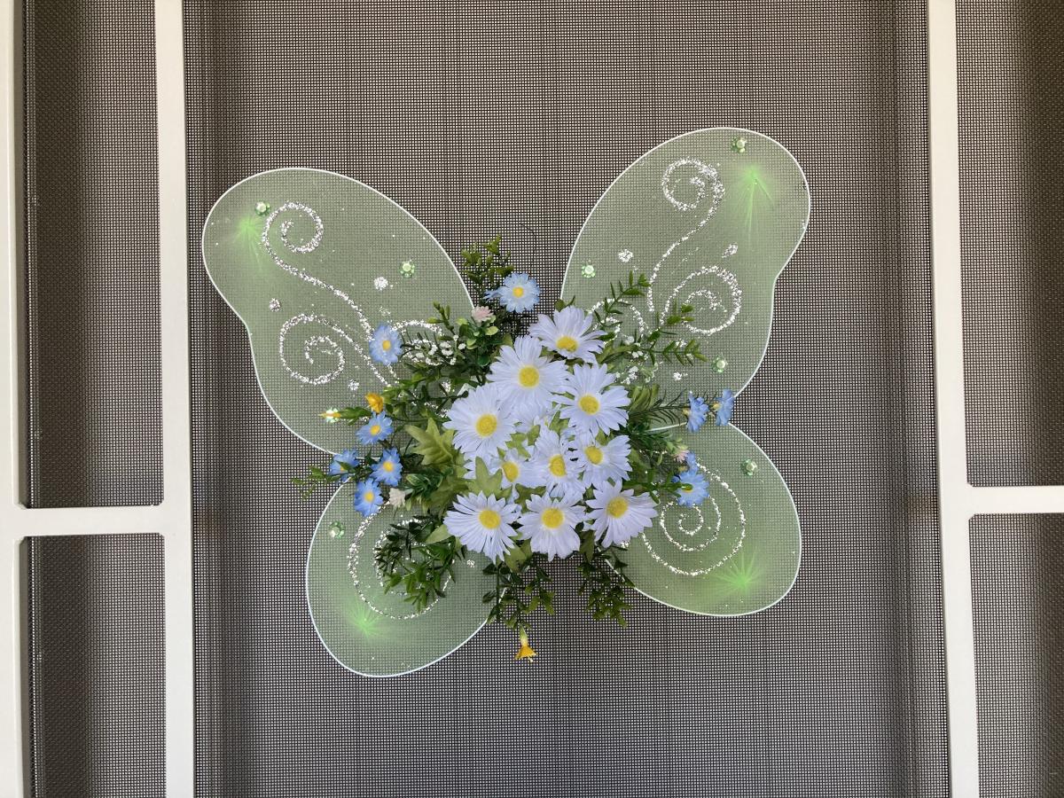 Spring is in the Air ... a front door décor