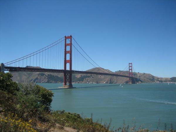 We could not believe how clear and warm it was on our walk across the GG Bridge!  This pic was snapped from Chrissy Field.