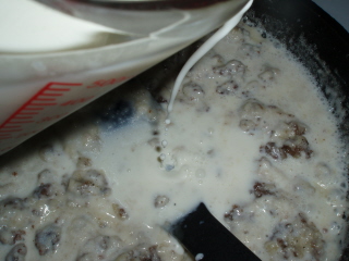 biscuits-and-gravy-05.jpg