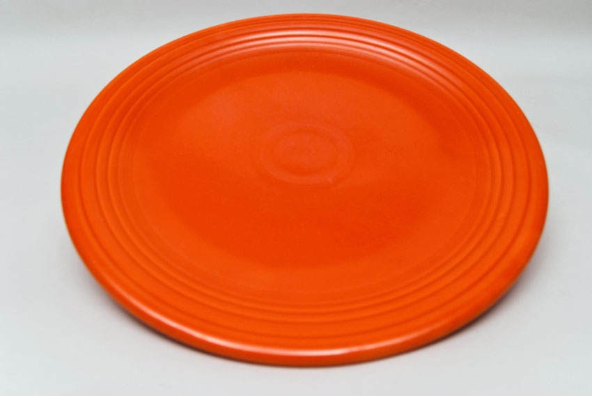 Vintage-fiesta-chop-plate-13-inch-original-radioactive-red-fiestaware-for-sale02.jpg