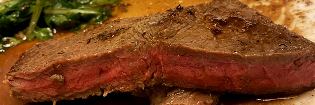 steak_salad_100523_2_IMG_1767.jpg