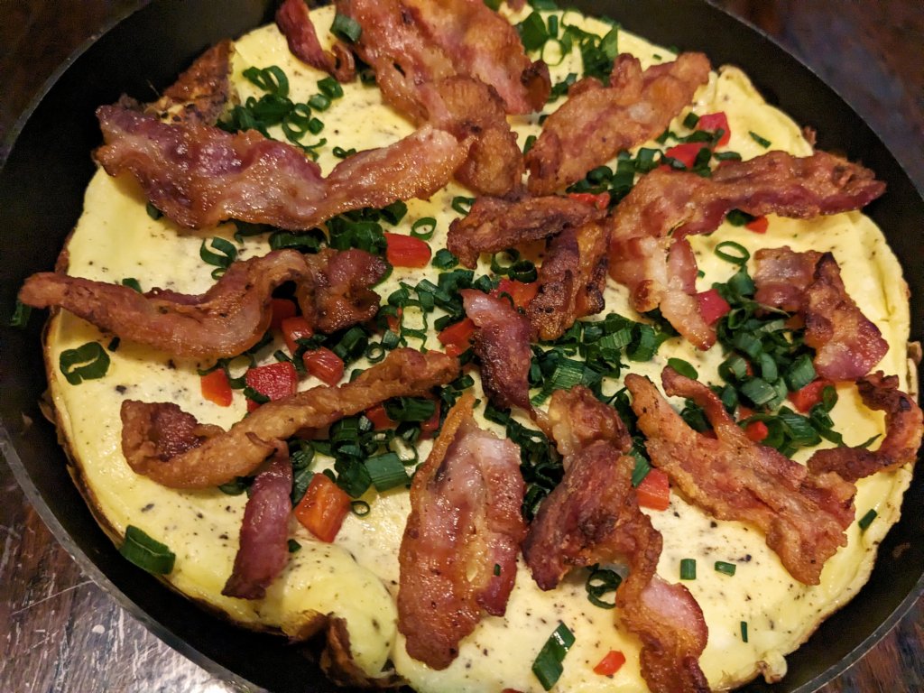 Æggekage (Danish omelet) with bacon, roasted red pepper, and scallion greens.jpg