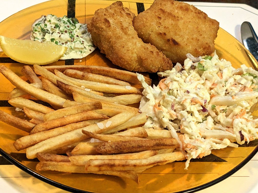 Fish and chips with homemade coleslaw and remoulade 2.jpg