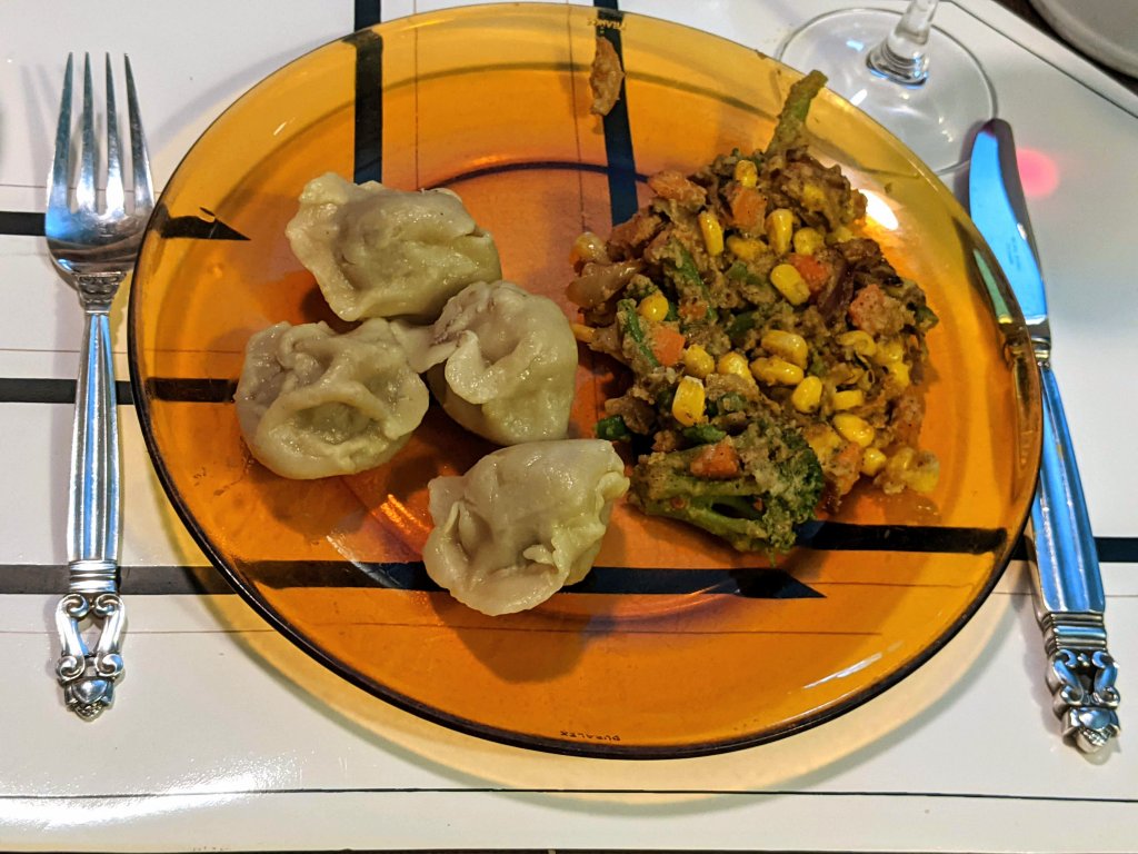 Store bought beef curry dumplings and vegis seasoned with Madras curry paste 2.jpg