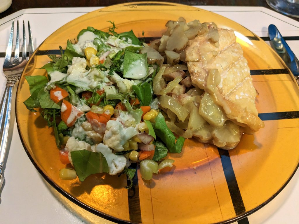 Tartiflette with sunroots and a salad with blue cheese dressing.jpg