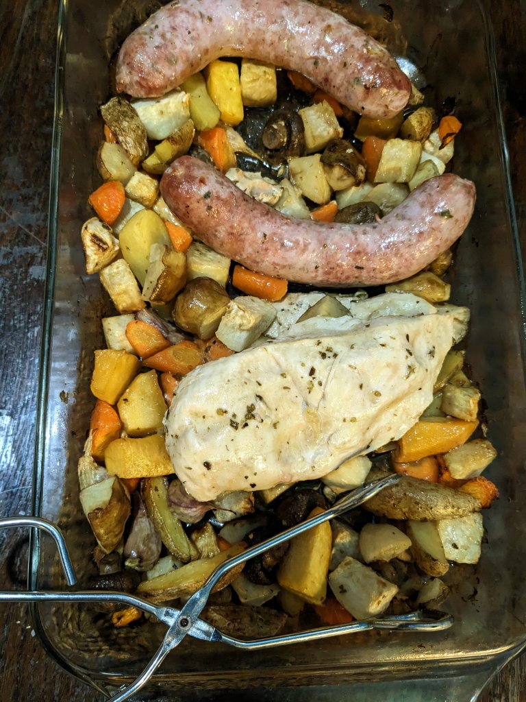 Tray bake of root veg, Santiago lime and cilantro sausages, and chicken breast.jpg