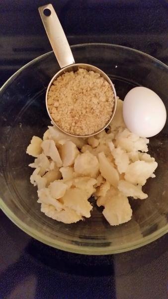 07-potato dumplings base ingredients.jpg