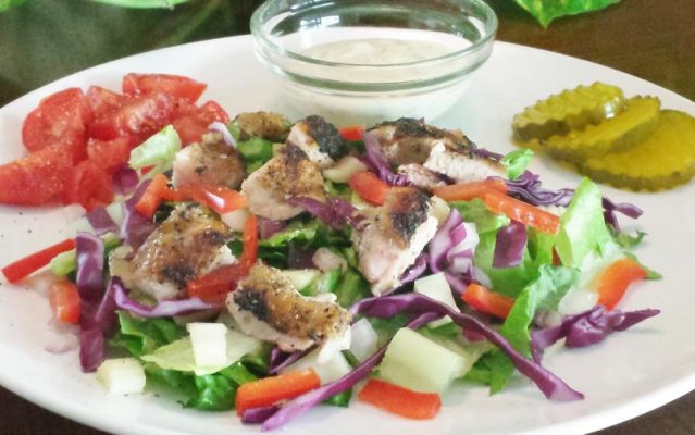 grilled chicken salad.jpg