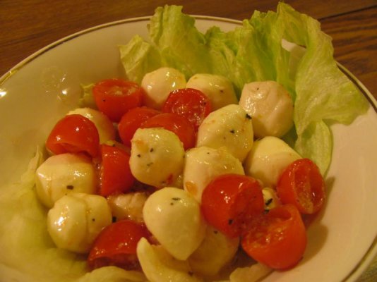 Salad, Mozzarella & Tomato.jpg