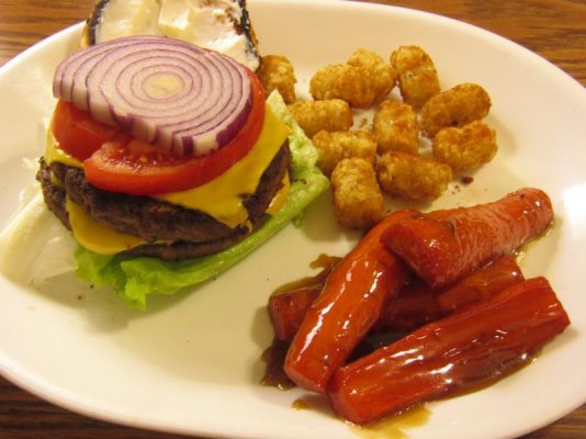Burger, Californis, Canidied Carrots, Tots.jpg