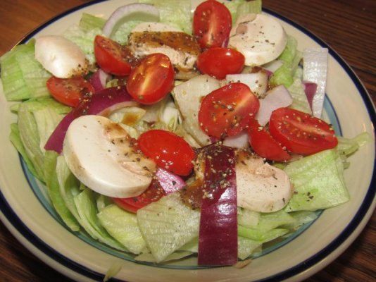 Salad, Red Onion & Mushroom.jpg