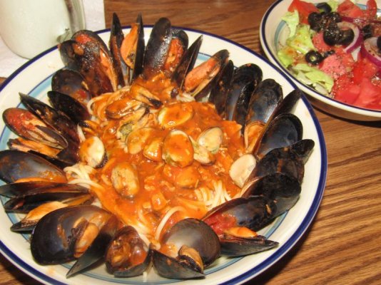Mussels, Tomato - Garlic.jpg