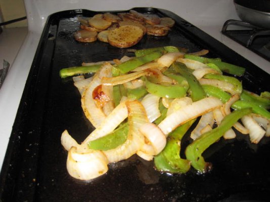 griddle taters & peppers.jpg