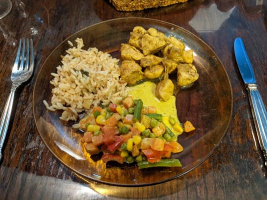 Madras style chicken, vegis with green masala and yogourt, and rice pilaf.jpg