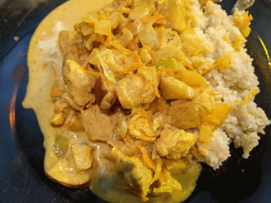 Chicken in curry with bulgur.gif