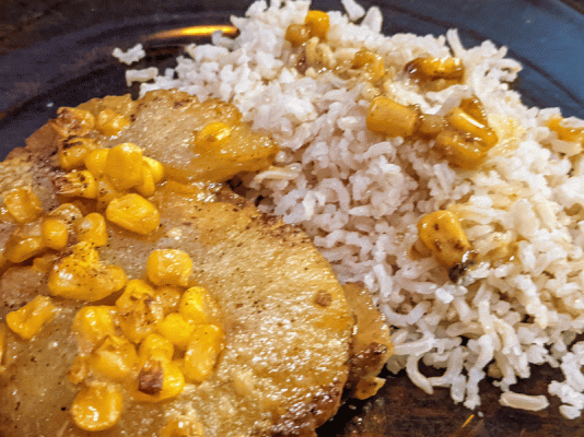 Mom's heavenly curry pork chops with corn.gif