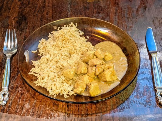Massaman chicken curry with brown basmati.jpg