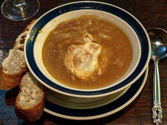 Tuscan Onion Soup (Carabaccia) + ww baguette.jpg