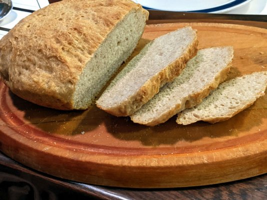 No knead peasant bread slice small.jpg