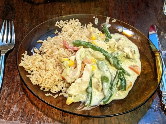 Thai insipired chicken and veggies.jpg