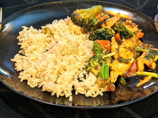 Szechuan Pepper Stir Fry with Chicken and Vegis with Brown Basmati Rice.jpg