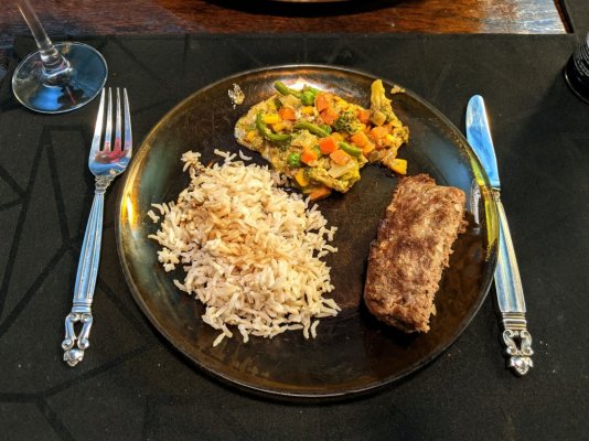 Meatloaf, brown basmati rice, and Madras curry paste vegis with yogourt.jpg