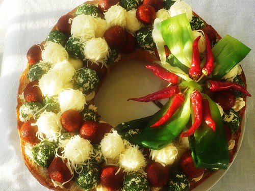 foodart-wreath.jpg