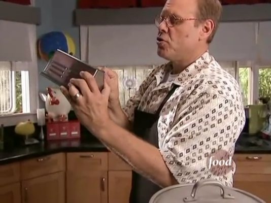 Good_Eats_S11E14_-_The_Wing_and_I.mkv_snapshot_10.37_[2011.03.19_11.30.01].png