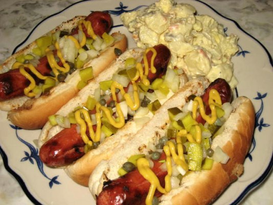 hot dog dinner.jpg