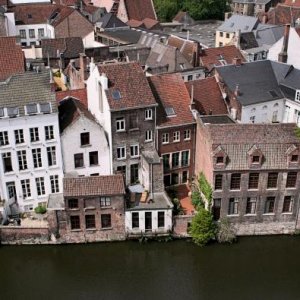 Gent houses on the river